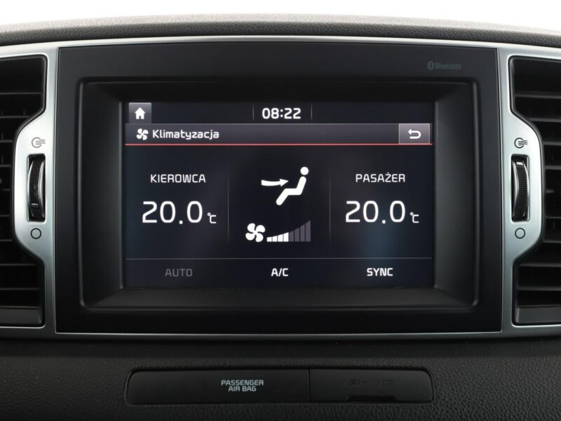Kia Sportage navi klima auto kamera i czujniki parkowania hak IV (2016-2021)