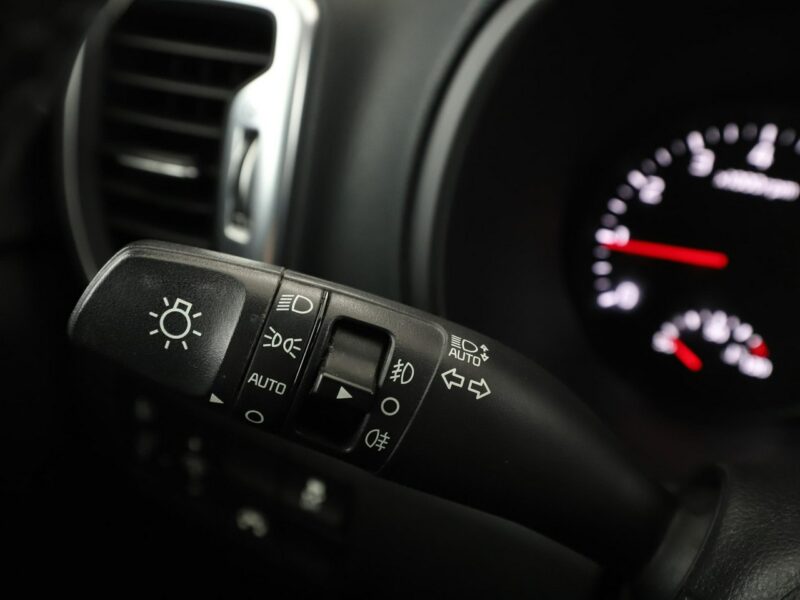 Kia Sportage navi klima auto kamera i czujniki parkowania hak IV (2016-2021)