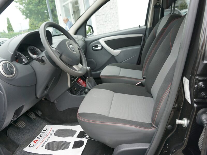 Dacia Duster zarejestrowany, ubezpieczony I (2009-2017)