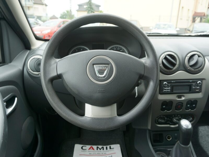 Dacia Duster zarejestrowany, ubezpieczony I (2009-2017)
