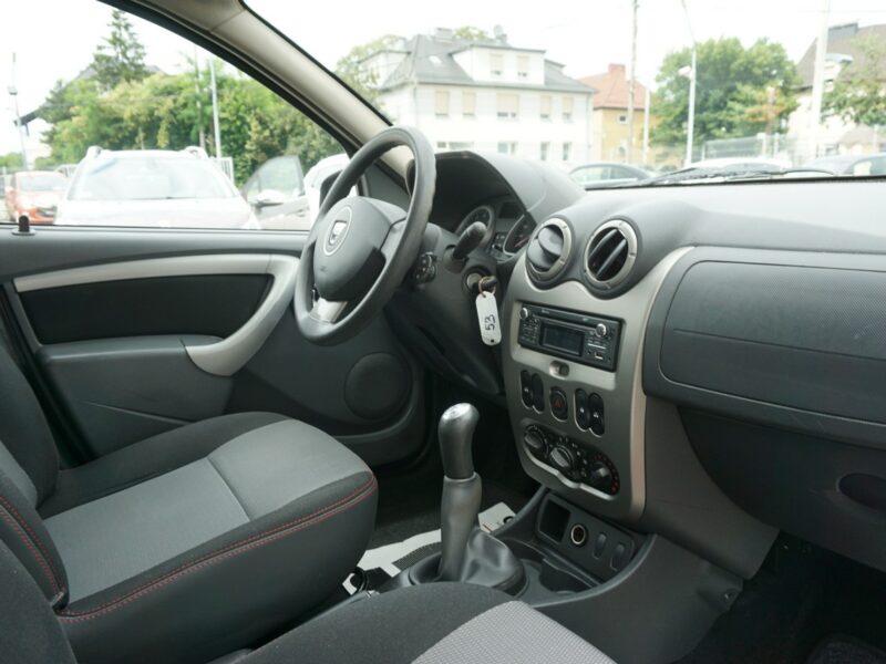 Dacia Duster zarejestrowany, ubezpieczony I (2009-2017)