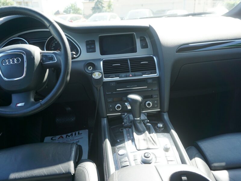 Audi Q7 zarejestrowany, ubezpieczony, bogato wyposażony, S-line I (2005-2015)