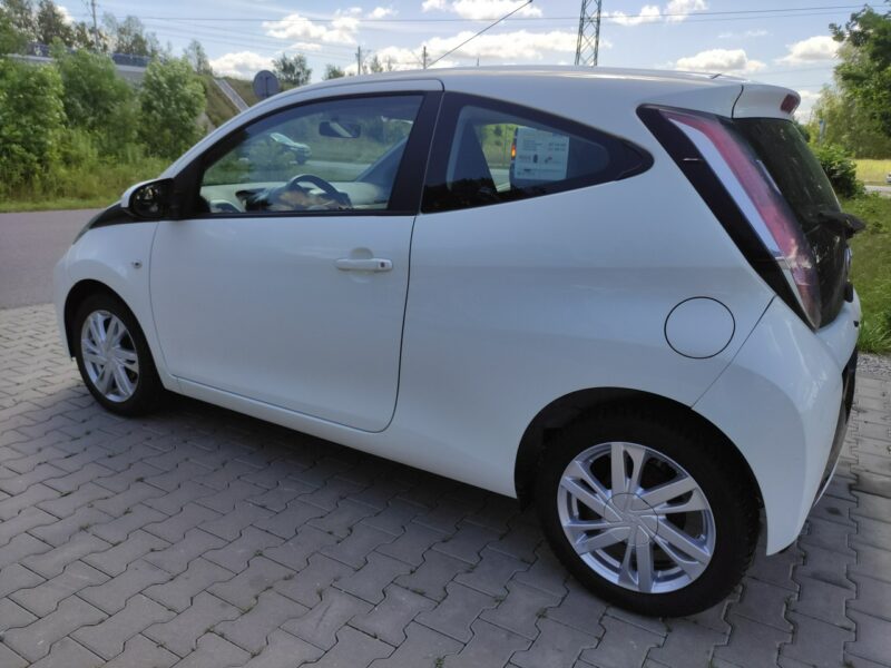 Toyota Aygo Bezawaryjny i ekonomiczny. Polecam I (2005-2014)