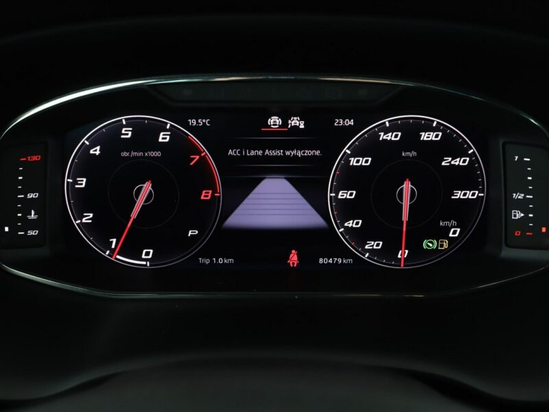 Cupra Ateca 4x4 DSG full LED virtual cocpit skóra/alcantara navi grzane fotele