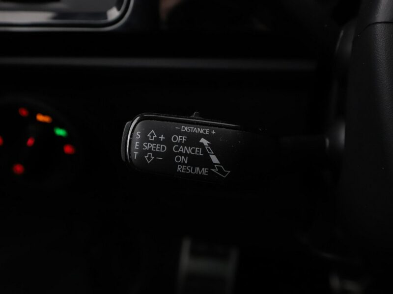 Cupra Ateca 4x4 DSG full LED virtual cocpit skóra/alcantara navi grzane fotele