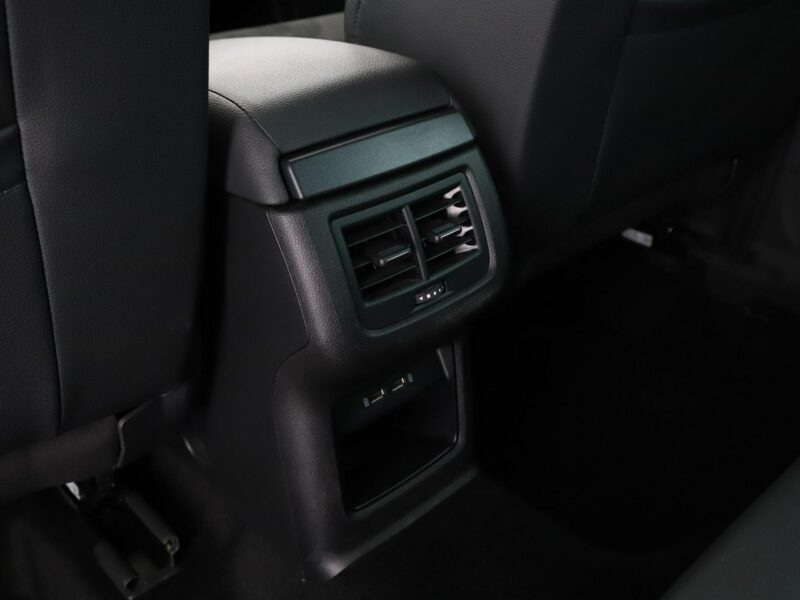 Cupra Ateca 4x4 DSG full LED virtual cocpit skóra/alcantara navi grzane fotele