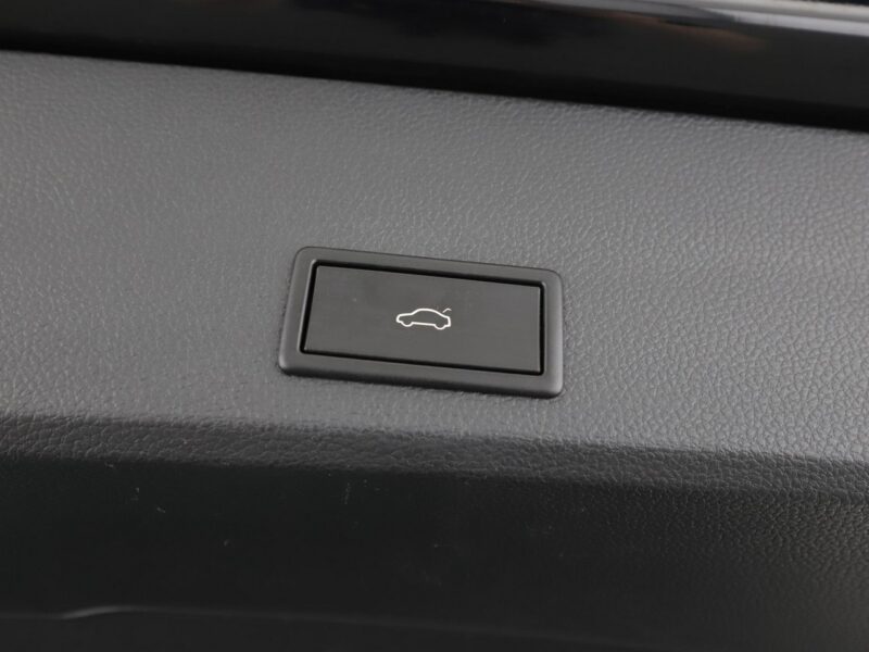 Cupra Ateca 4x4 DSG full LED virtual cocpit skóra/alcantara navi grzane fotele