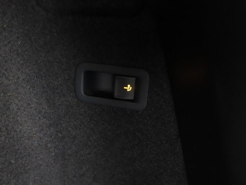 Cupra Ateca 4x4 DSG full LED virtual cocpit skóra/alcantara navi grzane fotele
