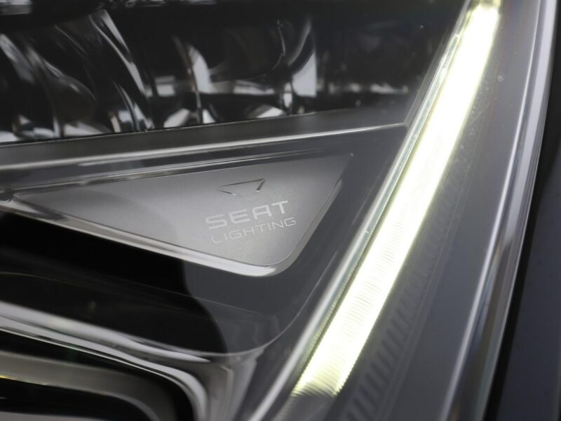Cupra Ateca 4x4 DSG full LED virtual cocpit skóra/alcantara navi grzane fotele