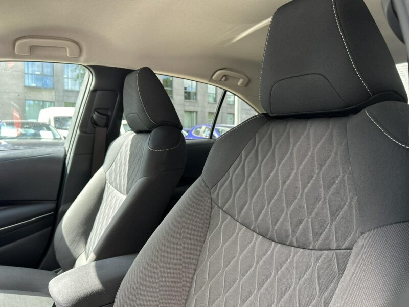 Toyota Corolla 1.6 VVTi 132KM COMFORT STYLE TECH, salon Polska, gwarancja E21 (2019-)