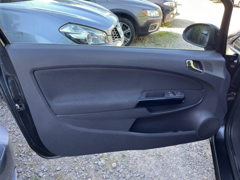 Opel Corsa 1.4 LIFT Klima El szyby Ks Serw Bez Rdzy ABS Stan BDD Bezwypadk Opł D (2006-2014)