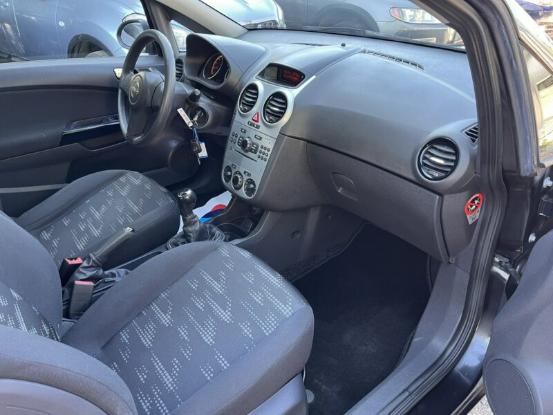 Opel Corsa 1.4 LIFT Klima El szyby Ks Serw Bez Rdzy ABS Stan BDD Bezwypadk Opł D (2006-2014)