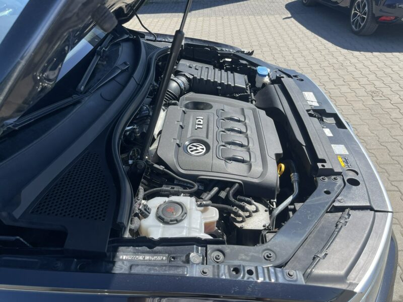 Volkswagen Tiguan 4Motion Automat Kamera Podgrzewanie Virtual 240KM II (2016-2024)