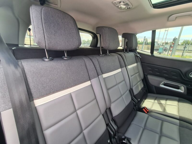 Citroen C5 Aircross Szyberdach Navi Kamera 2xPDC El.Klapa Full Led Półskóry Radar Asystent