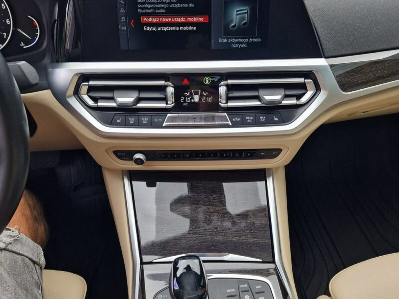 BMW 330 2.0 Benzyna Turbo 258 KM, Automat, Full Led, Skóra, Kamera, Bluetooth G20 (2019-)