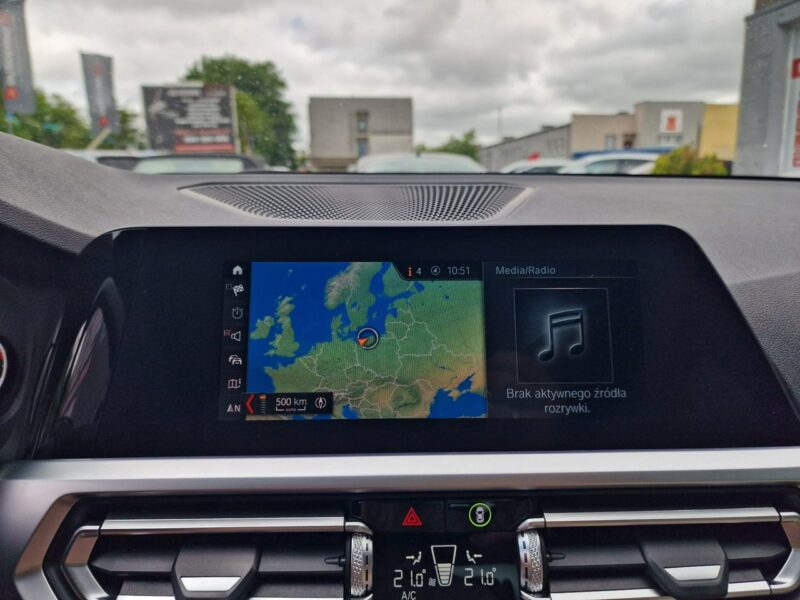 BMW 330 2.0 Benzyna Turbo 258 KM, Automat, Full Led, Skóra, Kamera, Bluetooth G20 (2019-)