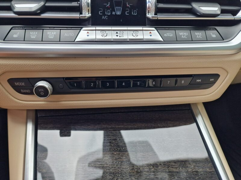 BMW 330 2.0 Benzyna Turbo 258 KM, Automat, Full Led, Skóra, Kamera, Bluetooth G20 (2019-)