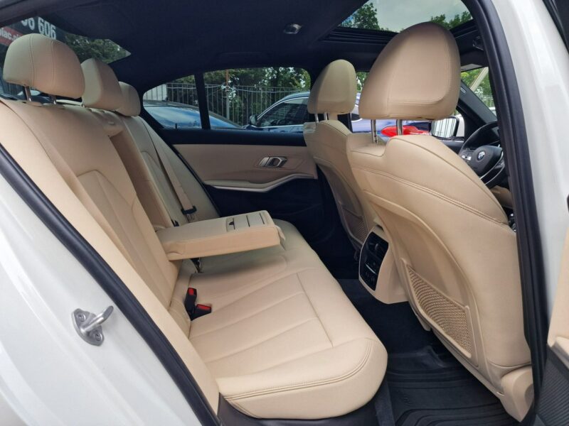 BMW 330 2.0 Benzyna Turbo 258 KM, Automat, Full Led, Skóra, Kamera, Bluetooth G20 (2019-)