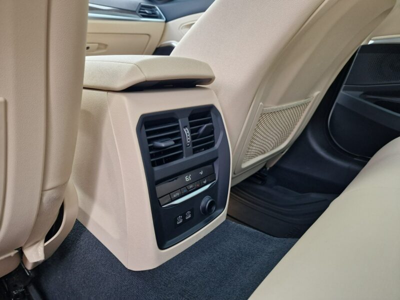 BMW 330 2.0 Benzyna Turbo 258 KM, Automat, Full Led, Skóra, Kamera, Bluetooth G20 (2019-)
