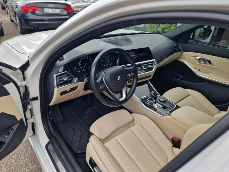 BMW 330 2.0 Benzyna Turbo 258 KM, Automat, Full Led, Skóra, Kamera, Bluetooth G20 (2019-)