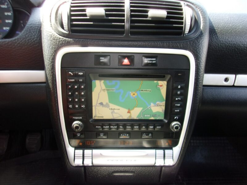 Porsche Cayenne LPG 4X4 Manual Klimatronic 2-stref, PDC przód tył, Reduktor I (2002-2010)