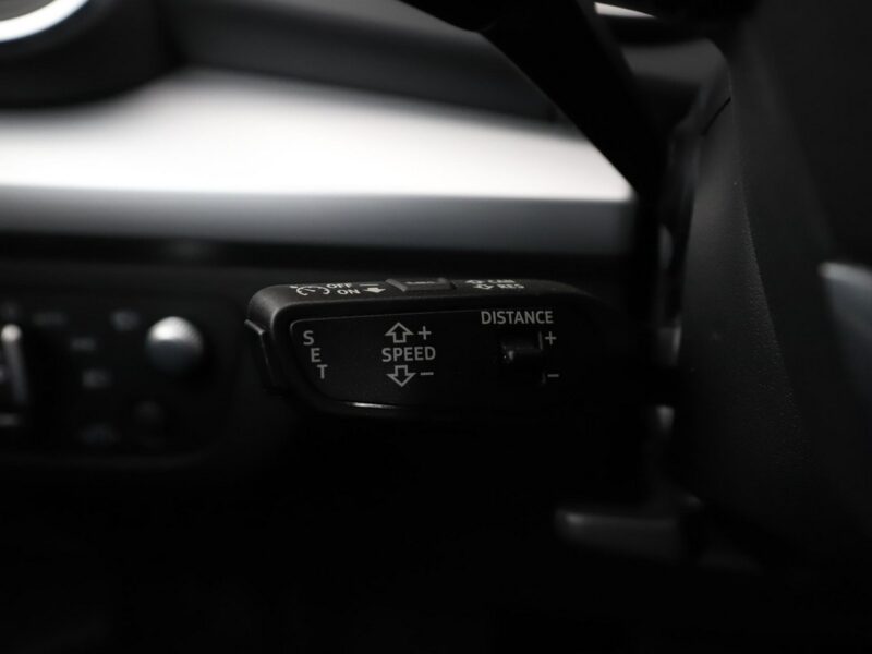 Audi Q5 FV23% S-Line PHEV 50TFSIe quattro S-Tronic virtual grzane fotele PDC-k FY (2017-)