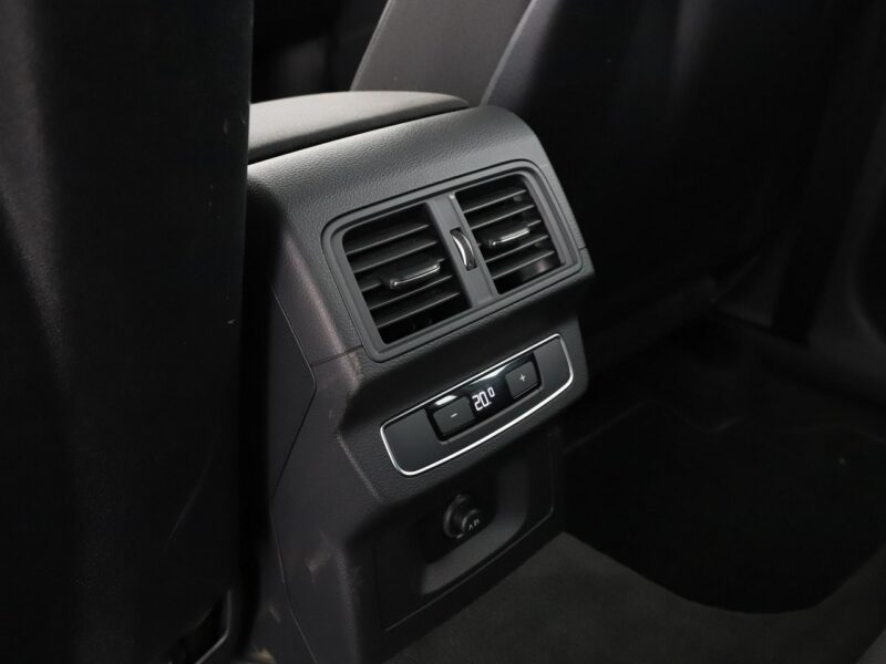 Audi Q5 FV23% S-Line PHEV 50TFSIe quattro S-Tronic virtual grzane fotele PDC-k FY (2017-)