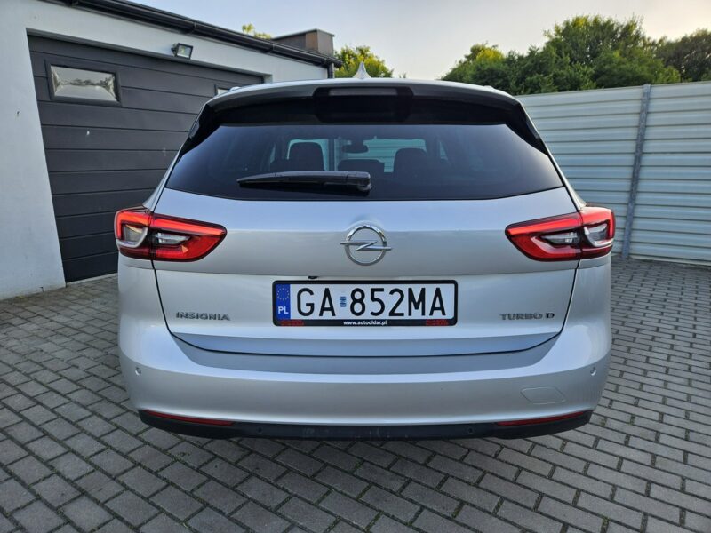 Opel Insignia 2.0 CDTI 170KM automat LED skóry BEZWYPADEK bdb wyposażenie ZADBANY B (2017-)