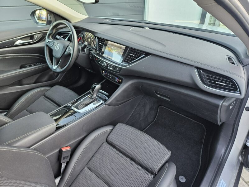 Opel Insignia 2.0 CDTI 170KM automat LED skóry BEZWYPADEK bdb wyposażenie ZADBANY B (2017-)
