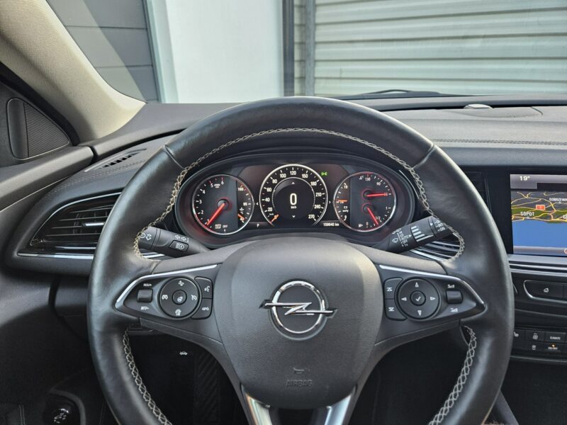Opel Insignia 2.0 CDTI 170KM automat LED skóry BEZWYPADEK bdb wyposażenie ZADBANY B (2017-)
