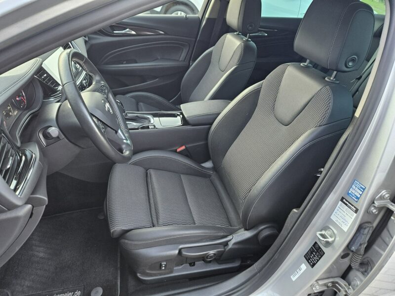 Opel Insignia 2.0 CDTI 170KM automat LED skóry BEZWYPADEK bdb wyposażenie ZADBANY B (2017-)