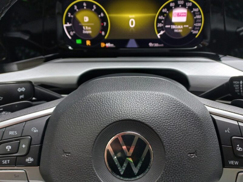 Volkswagen Golf DSG 1.5 eTSI EVO Salon PL 1wł. Pełen serwis FV23% 55900 Exp. ManetkiF1 VIII (2020-)
