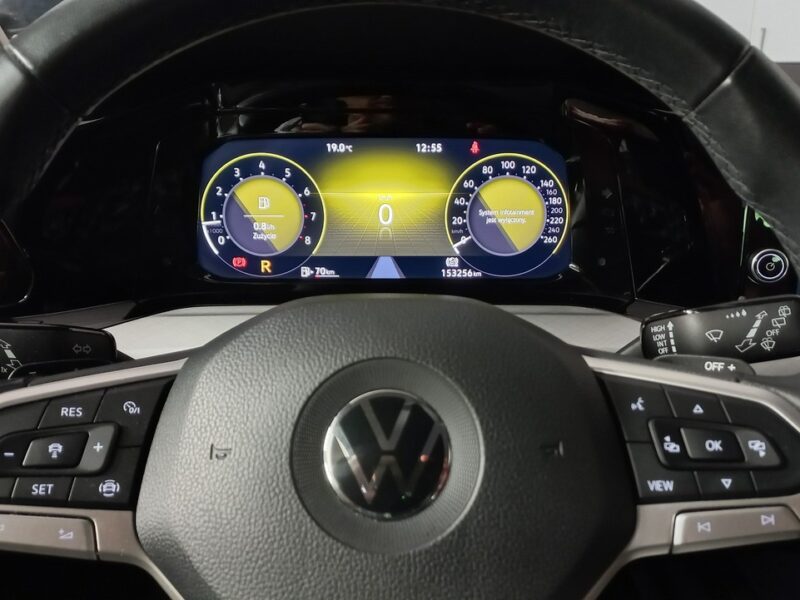 Volkswagen Golf DSG 1.5 eTSI EVO Salon PL 1wł. Pełen serwis FV23% 55900 Exp. ManetkiF1 VIII (2020-)