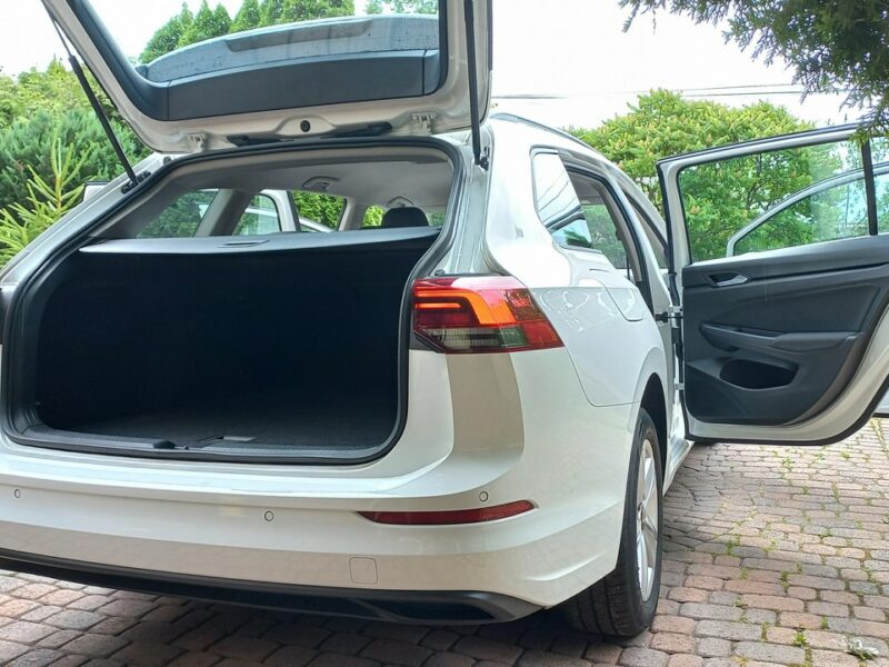 Volkswagen Golf DSG 1.5 eTSI EVO Salon PL 1wł. Pełen serwis FV23% 55900 Exp. ManetkiF1 VIII (2020-)