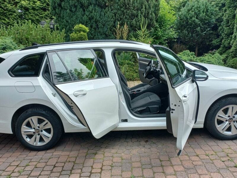 Volkswagen Golf DSG 1.5 eTSI EVO Salon PL 1wł. Pełen serwis FV23% 55900 Exp. ManetkiF1 VIII (2020-)
