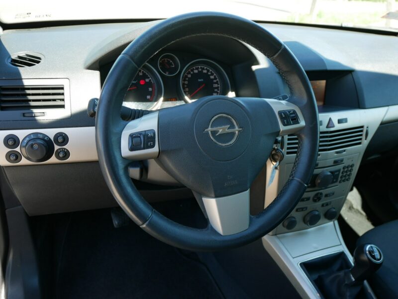 Opel Astra III 1.6 105M Kombi Gaz LPG -1 Wł od 5 lat +Koła zimowe -Zobacz H (2004-2014)
