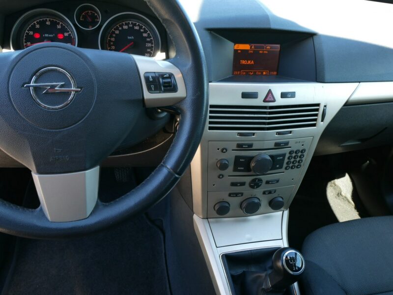 Opel Astra III 1.6 105M Kombi Gaz LPG -1 Wł od 5 lat +Koła zimowe -Zobacz H (2004-2014)