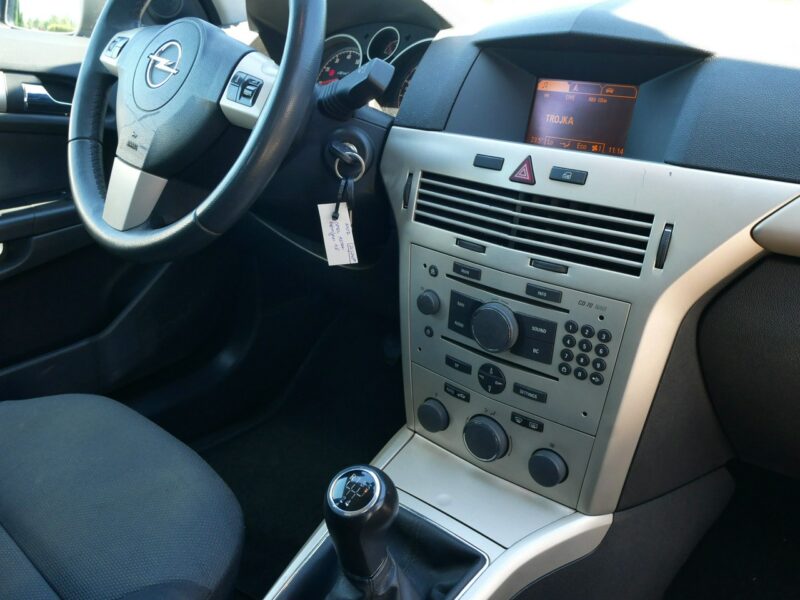 Opel Astra III 1.6 105M Kombi Gaz LPG -1 Wł od 5 lat +Koła zimowe -Zobacz H (2004-2014)