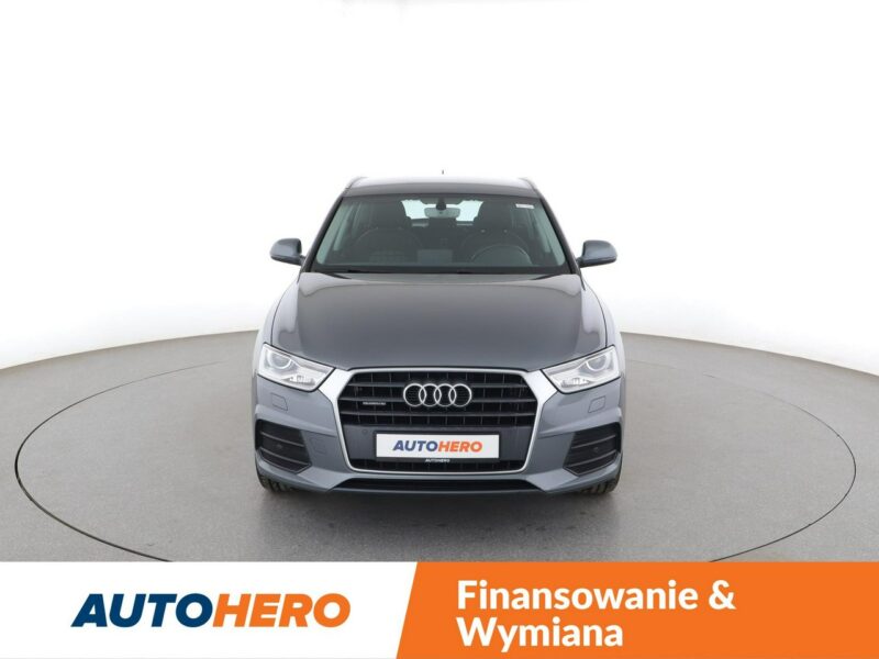 Audi Q3 4x4 xenon navi klima grzane fotele czujniki parkowania I (2011-2018)
