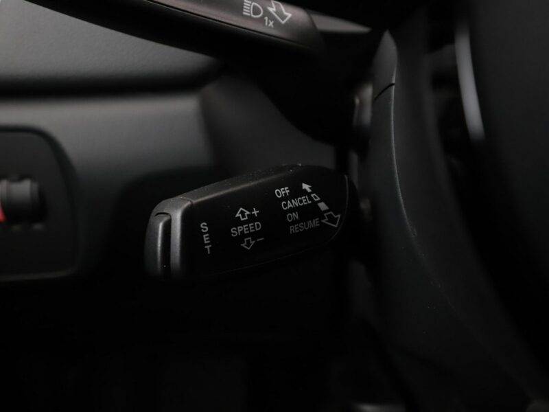Audi Q3 4x4 xenon navi klima grzane fotele czujniki parkowania I (2011-2018)