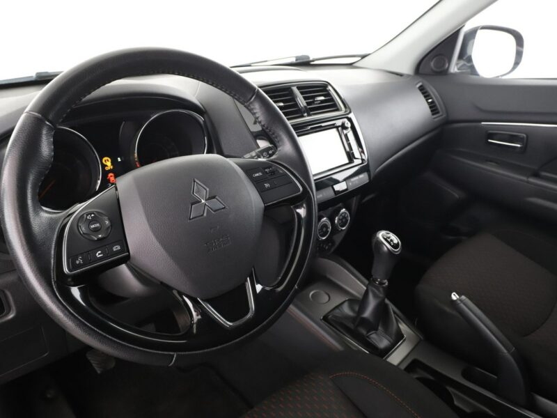 Mitsubishi ASX 1.6 Edition 100+ Klima Nawigacja Tempomat Grzane Fotele Xenon Kamera