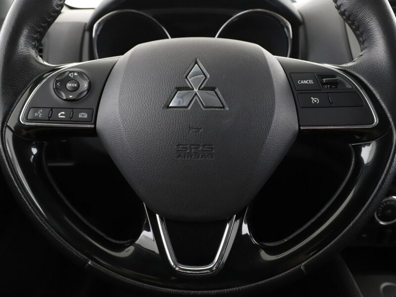 Mitsubishi ASX 1.6 Edition 100+ Klima Nawigacja Tempomat Grzane Fotele Xenon Kamera