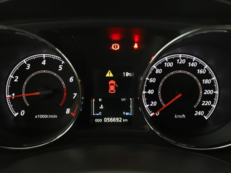 Mitsubishi ASX 1.6 Edition 100+ Klima Nawigacja Tempomat Grzane Fotele Xenon Kamera
