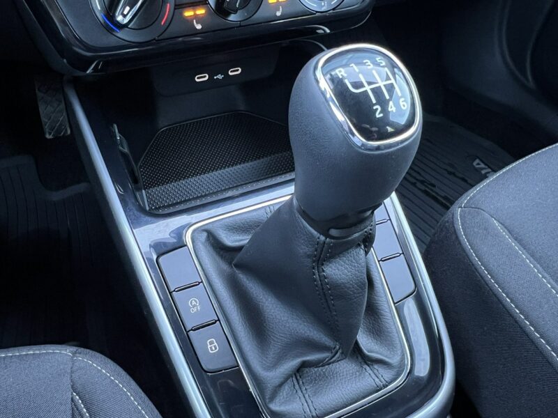 Škoda Fabia 1.0 TSI Selection LED, Grzane Fotele Salon PL IV (2021-)