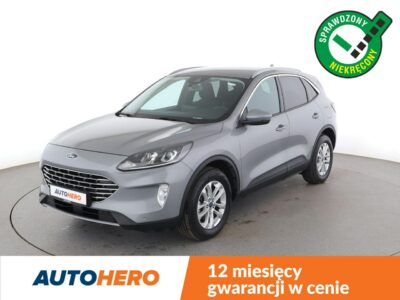 Ford Kuga 4x4 automat full LED navi klima auto kamera i czujniki parkowania III (2019-)