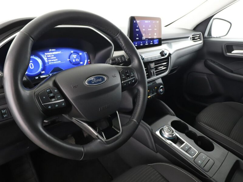 Ford Kuga 4x4 automat full LED navi klima auto kamera i czujniki parkowania III (2019-)
