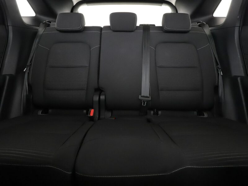Ford Kuga 4x4 automat full LED navi klima auto kamera i czujniki parkowania III (2019-)
