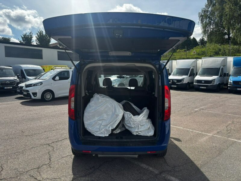 Fiat Doblo 1.4 T jet Benzyna z Nowym LPG, 32 tyś przebiegu II (2009-)