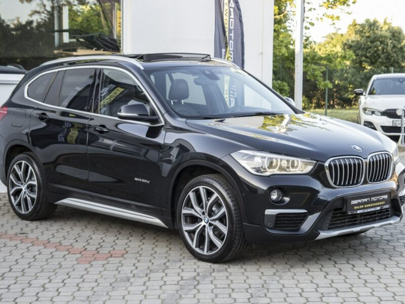 BMW X1 Ledy / Panorama / Kamera / Head Up / Bezwypadkow / Gwarancja / FV 23%! II (F48) (2015-)