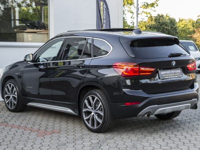 BMW X1 Ledy / Panorama / Kamera / Head Up / Bezwypadkow / Gwarancja / FV 23%! II (F48) (2015-)